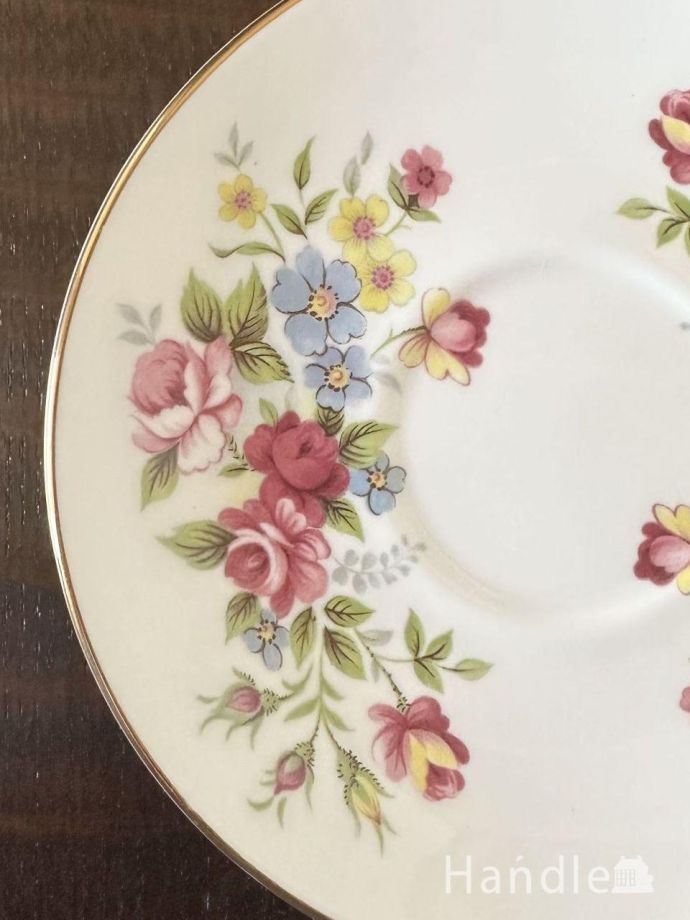 英国アンティークのおしゃれな食器