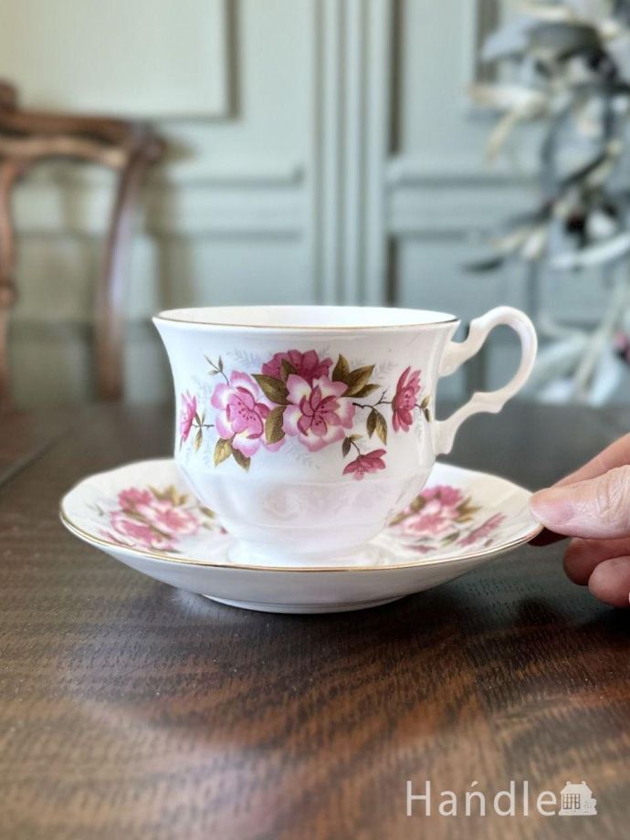 アンティークのカップ＆ソーサー