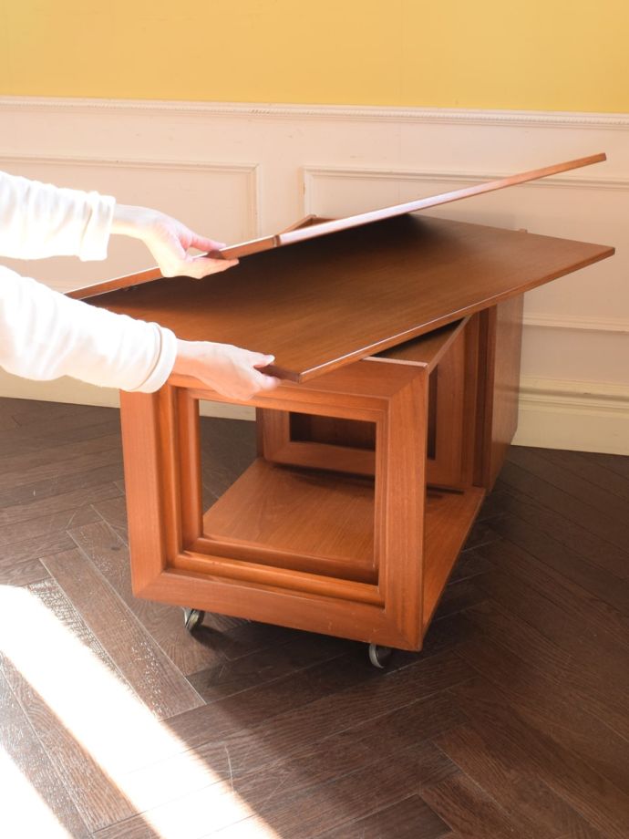 カンタンに伸び縮み出来ます