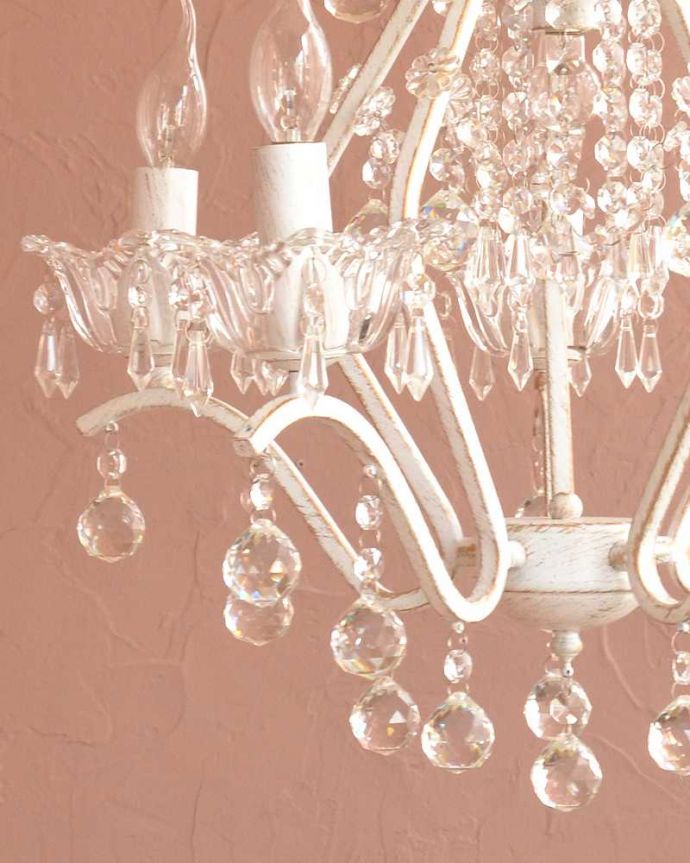 シャンデリア　照明・ライティング　気軽に使えるアンティーク風のシャンデリア(6灯)（Ｅ17電球付） 。。(cr-524)