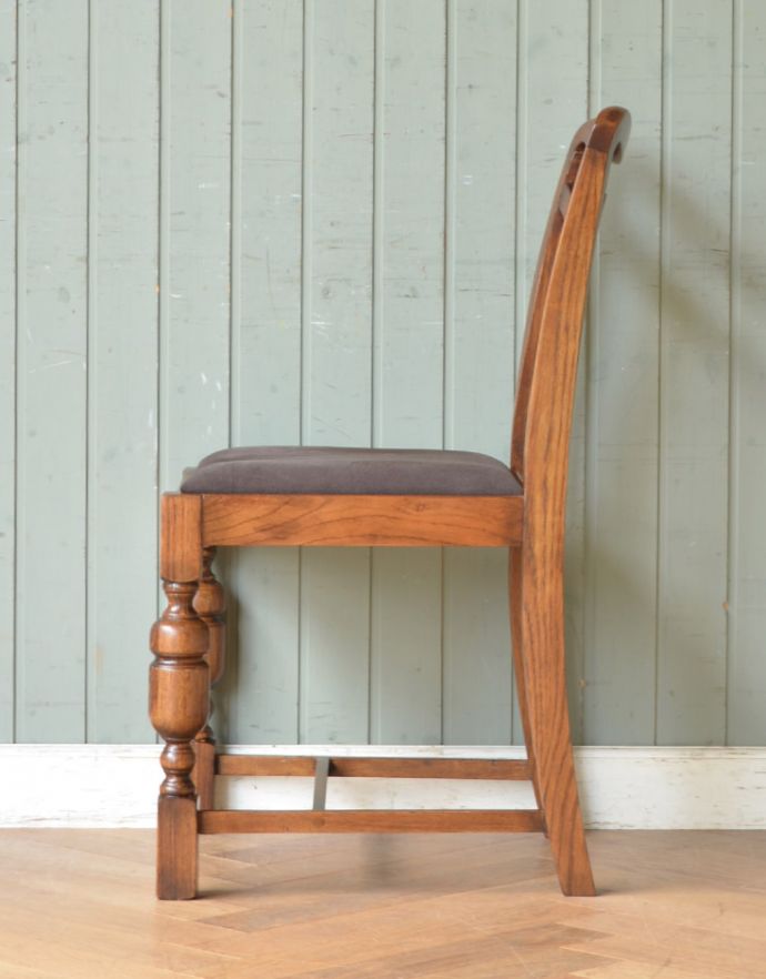 アンティーク調の横顔