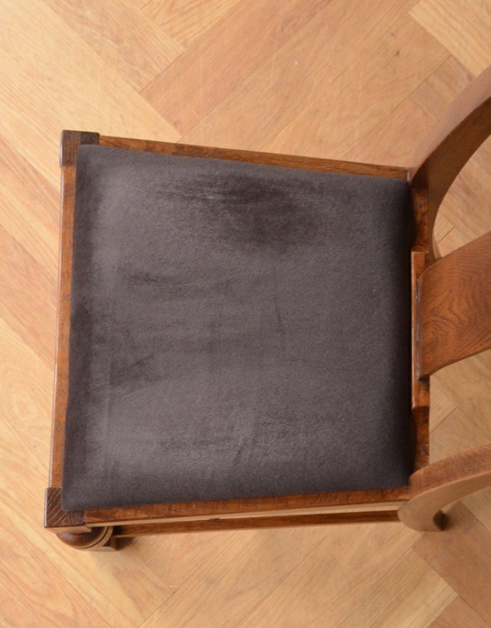 アンティーク風チェアの座面