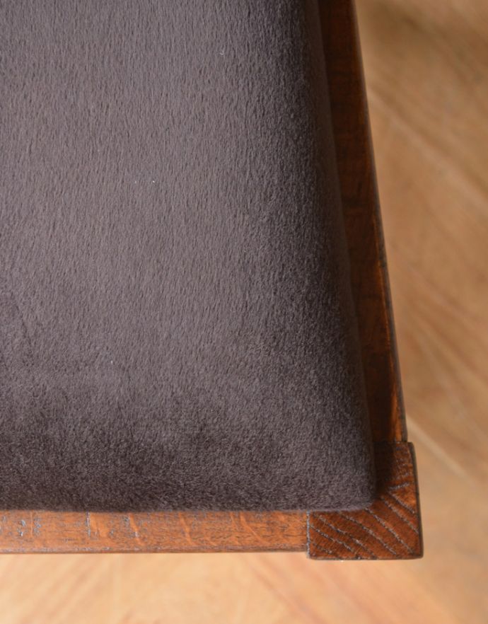 アンティーク風チェアの生地