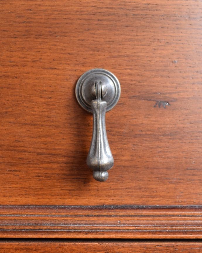 アンティーク風家具の取っ手