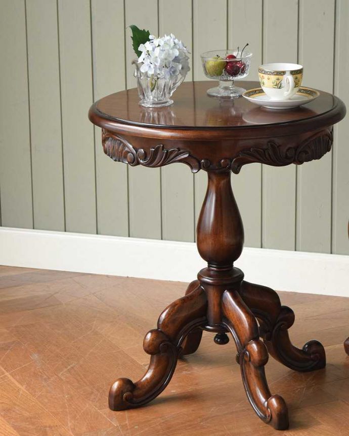 おしゃれなサイドテーブル