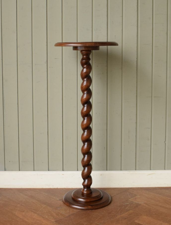 プランツスタンドの横