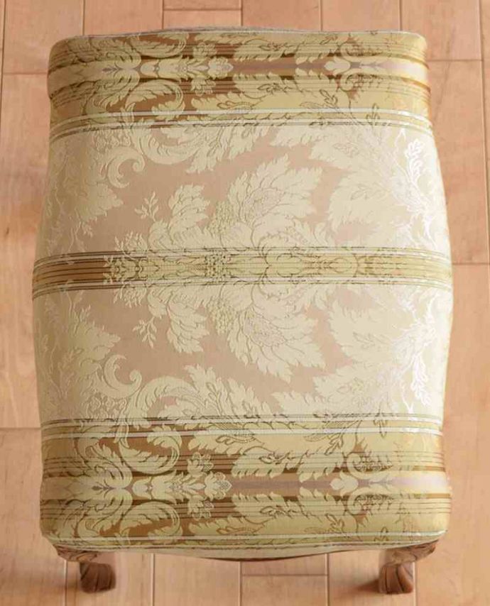 アンティーク調椅子の座面