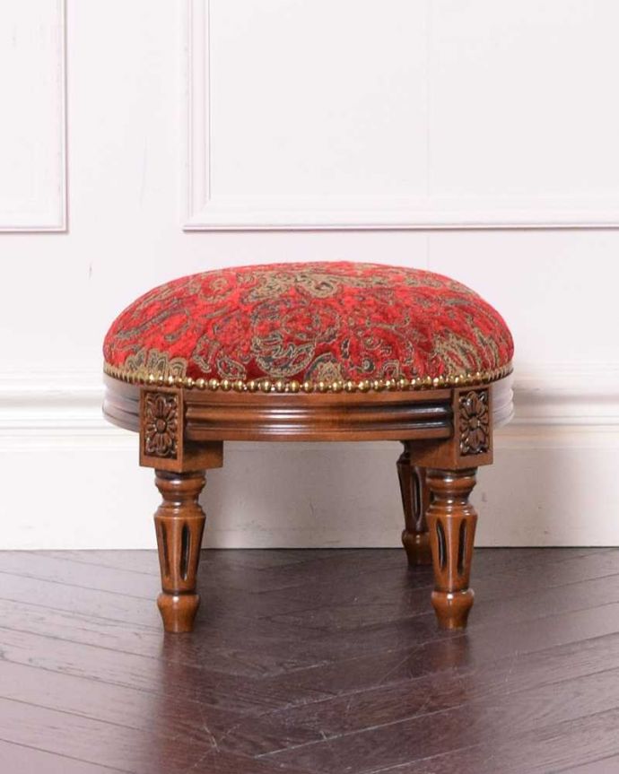 スツールの側面