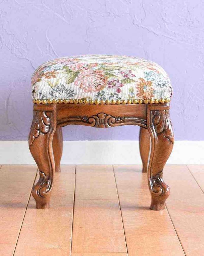 スツールの側面