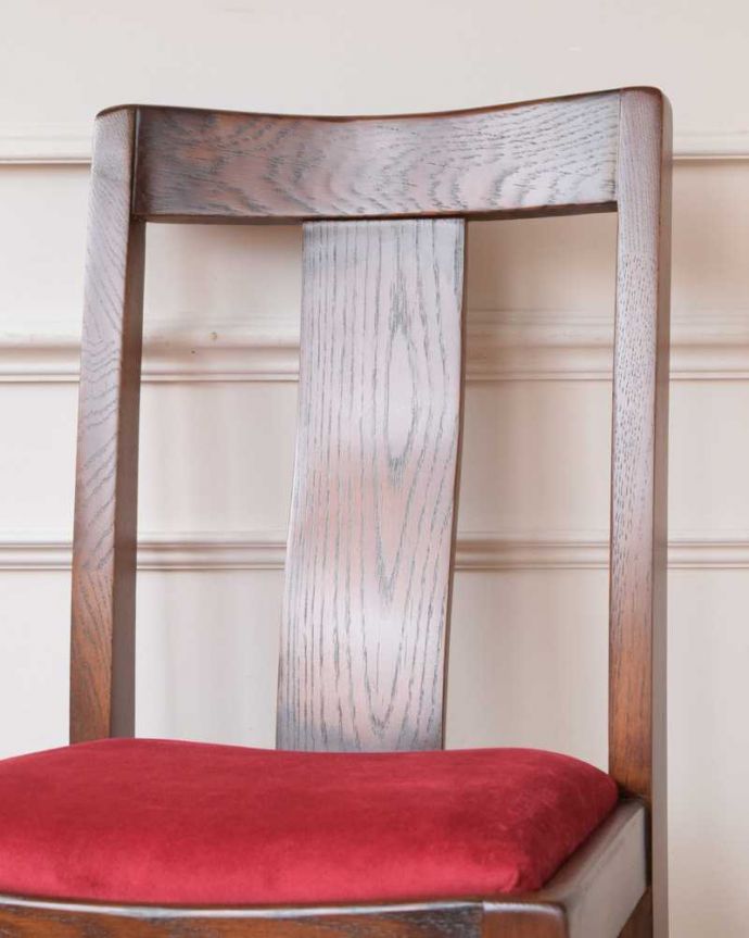 おしゃれなアンティーク風チェア