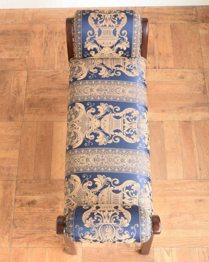 アンティーク調椅子の座面