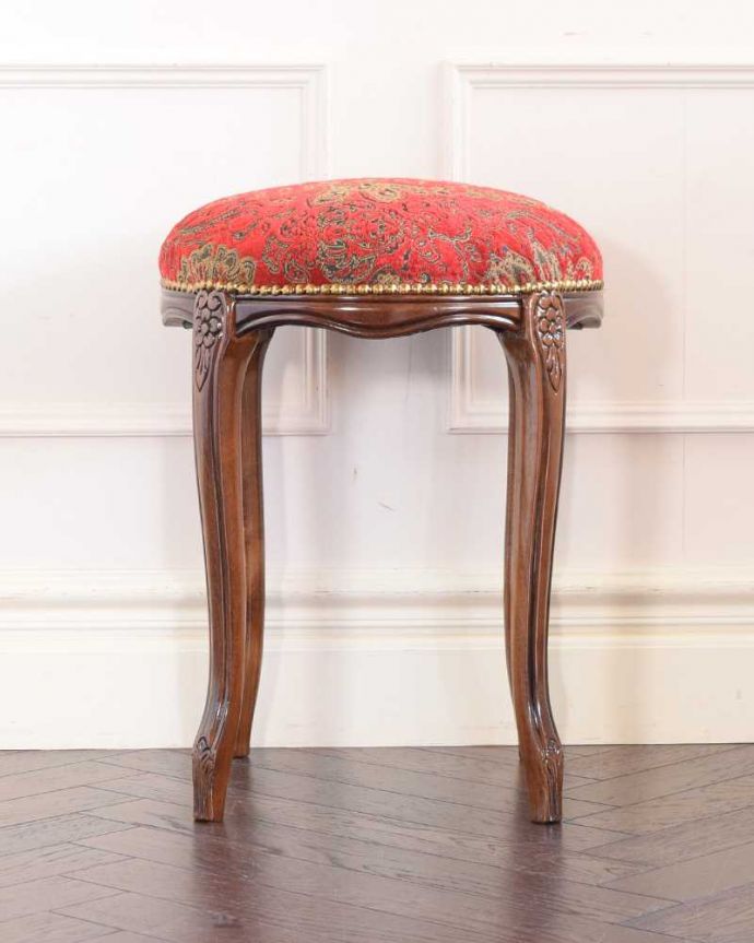 スツールの側面