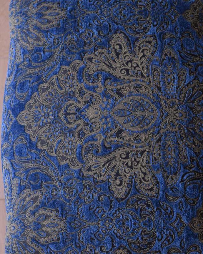 アンティーク調スツールの生地