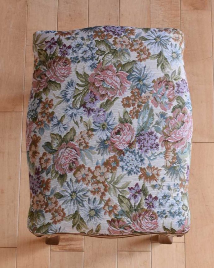 アンティーク調椅子の座面