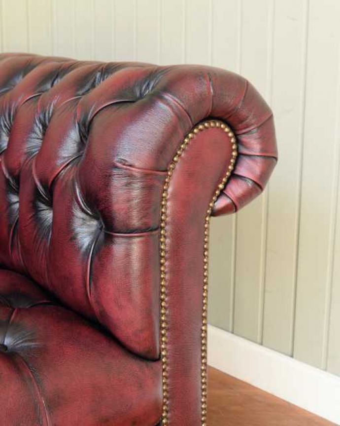 ひじ掛け部分のデザイン