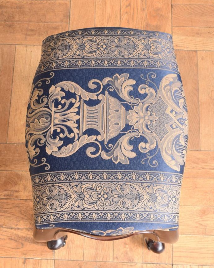 アンティーク調椅子の座面