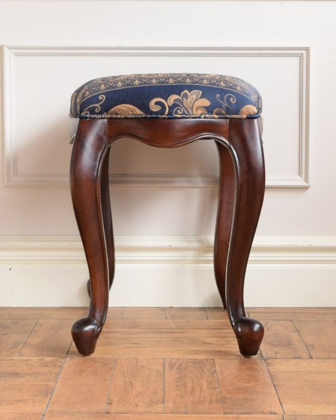 スツールの側面