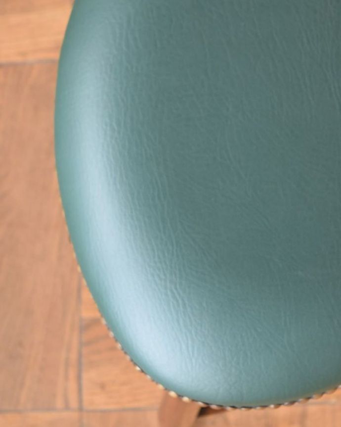 アンティーク風チェアの生地