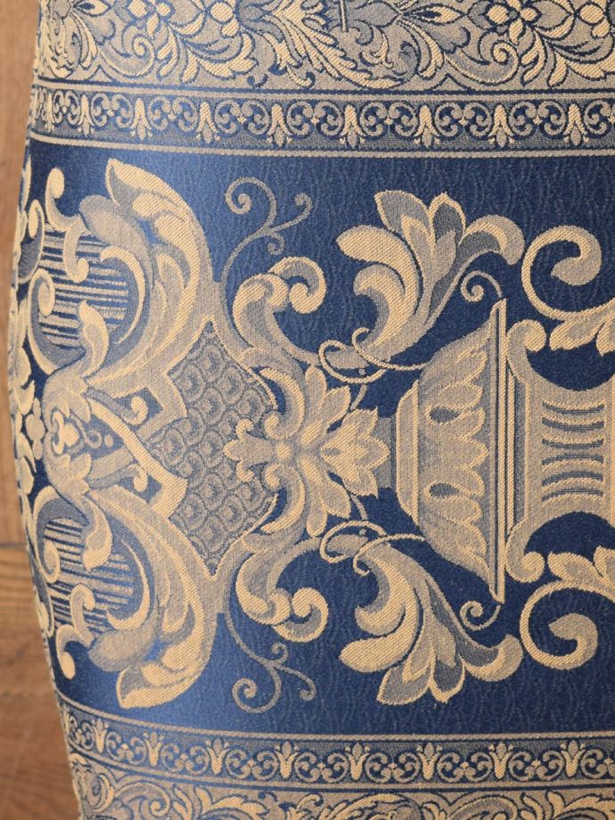 アンティーク風チェアの生地