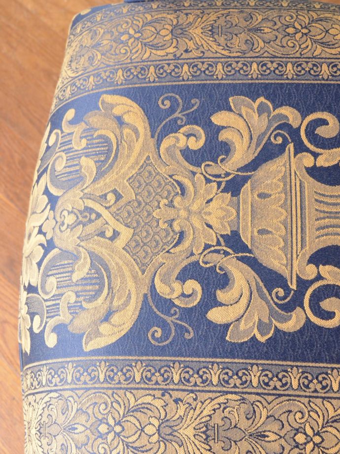 アンティーク風チェアの生地