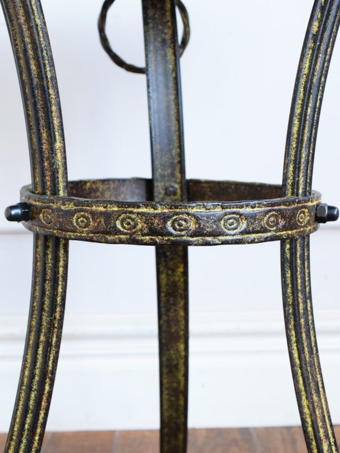 サイドテーブルの装飾