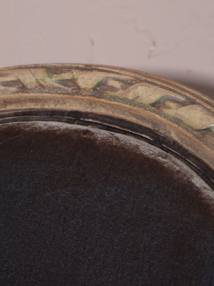 アンティーク風チェアの装飾