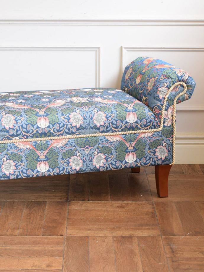 おしゃれなベンチ