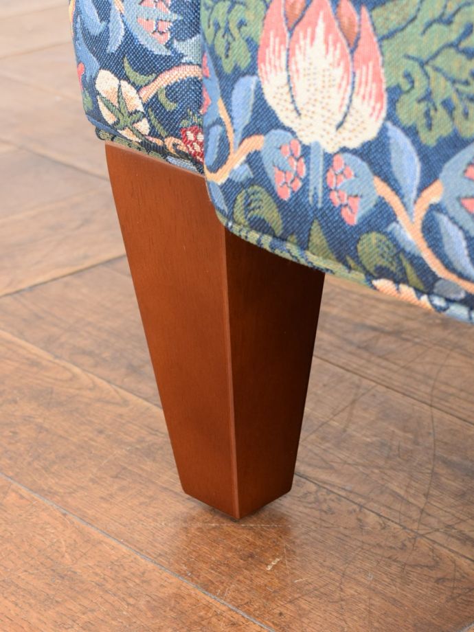 アンティーク調椅子の脚