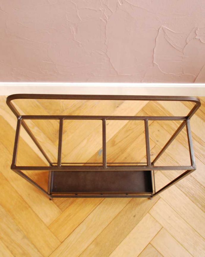 アンティーク風傘立ての水受け