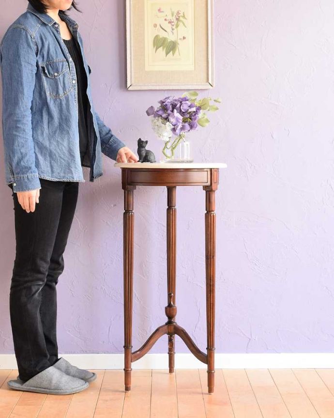 アンティーク調のプランツスタンド