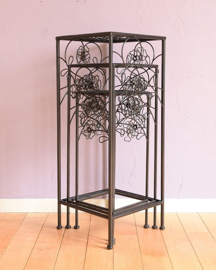 プランツスタンドの側面