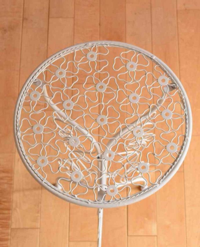 アンティーク風フラワースタンドの天板