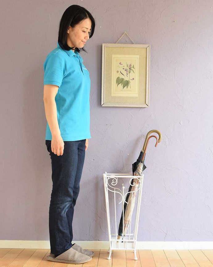 アンティーク風のおしゃれな傘立て