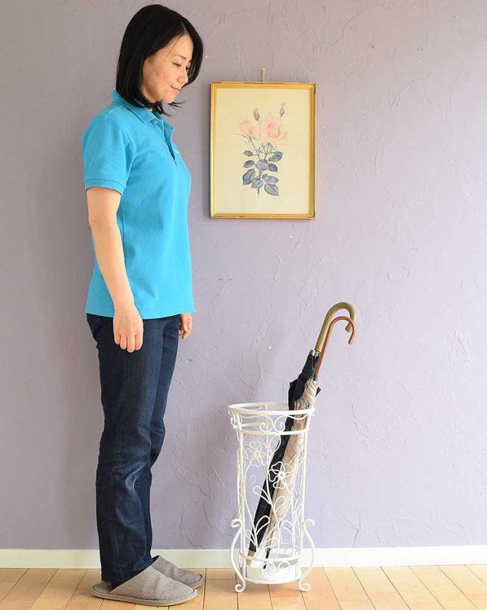 アンティーク風のおしゃれな傘立て