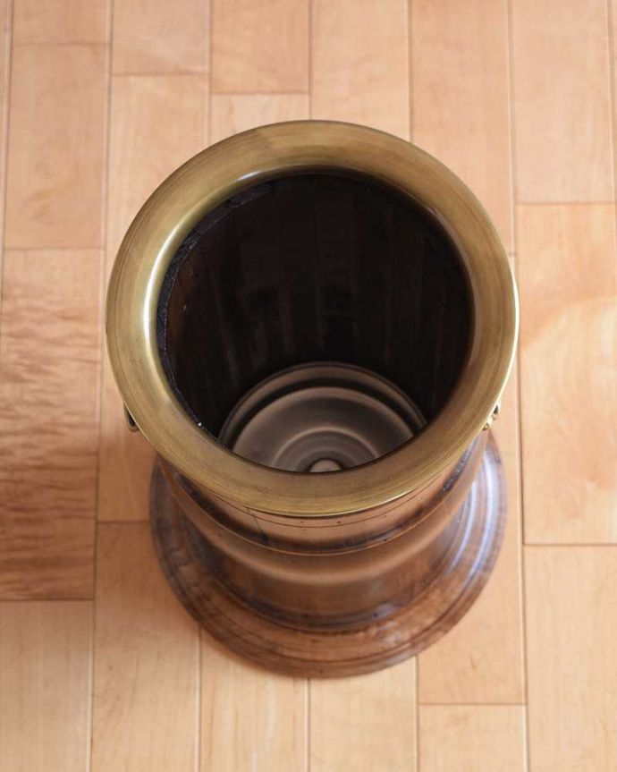 アンティーク風傘立ての水受け