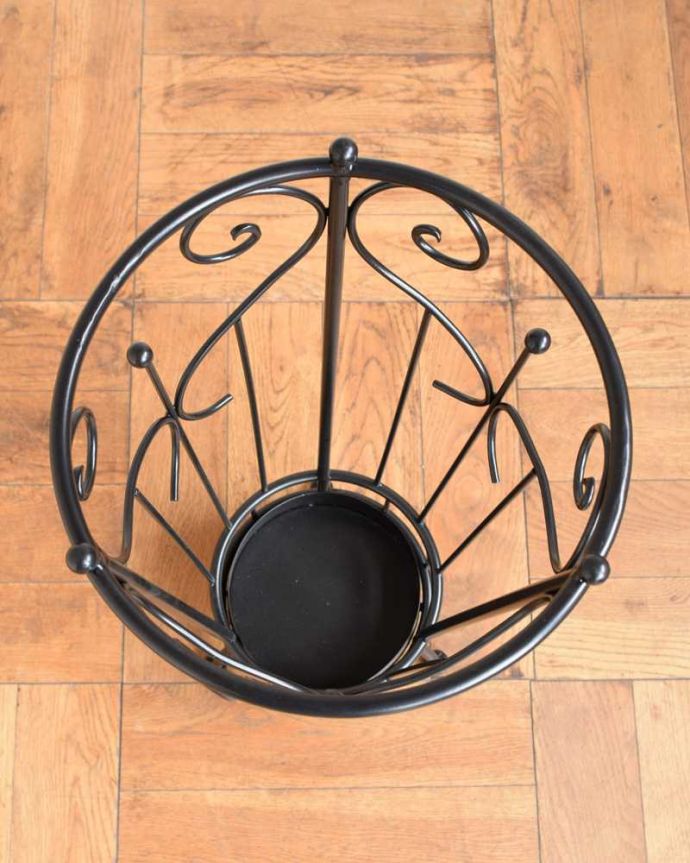 アンティーク風傘立ての水受け