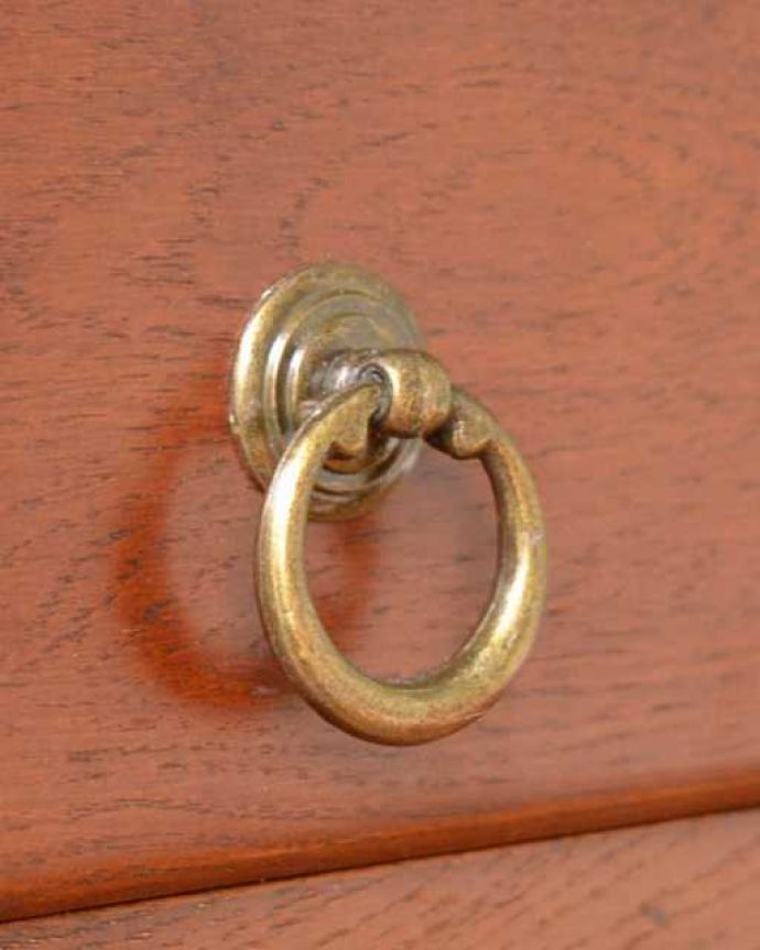 アンティーク風家具の取っ手