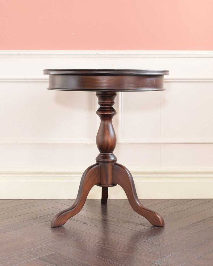 オケージョナルテーブルの側面