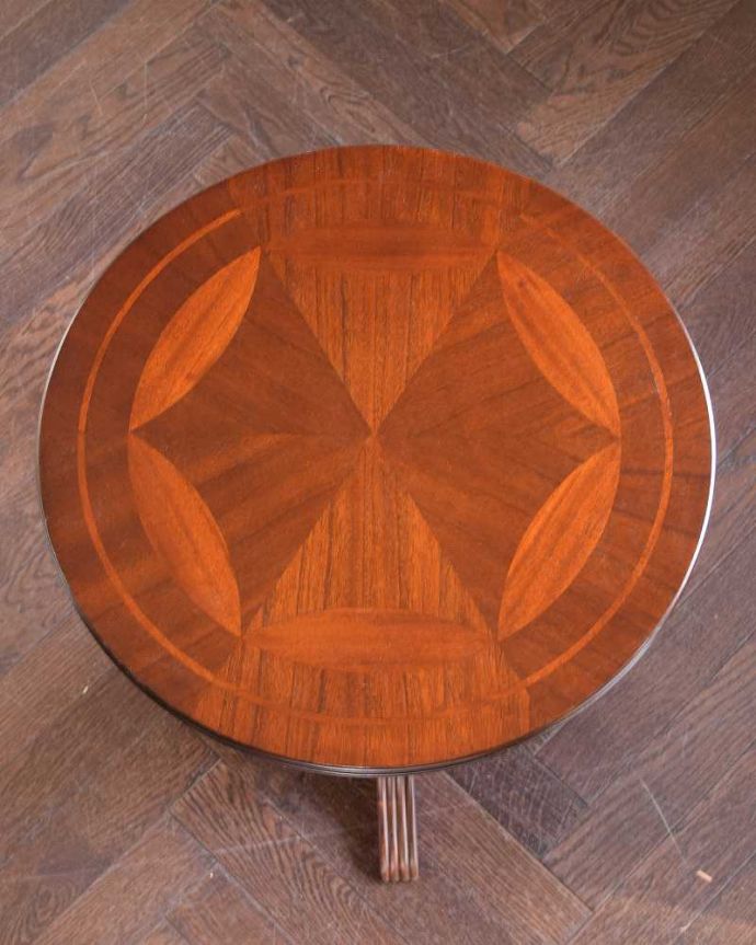 アンティーク風サイドテーブルの天板