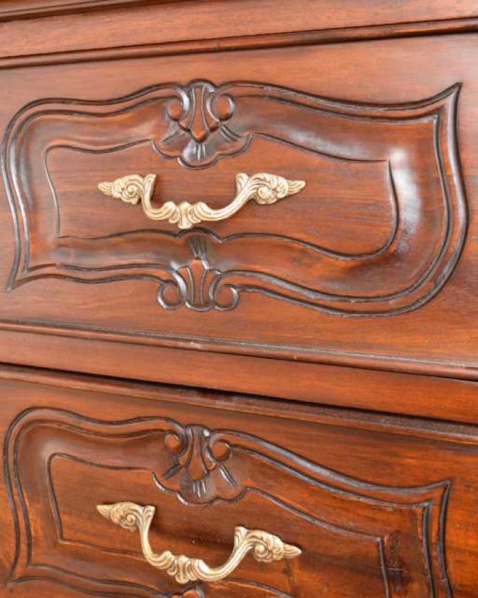 アンティーク風家具の取っ手