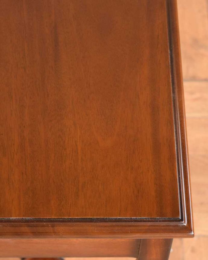 サイドテーブルの天板