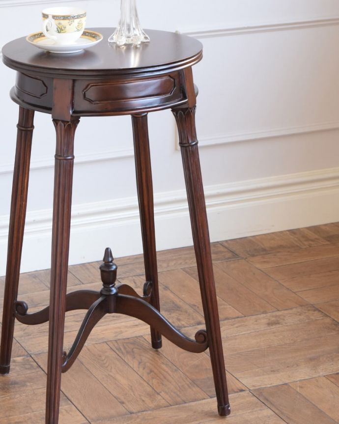 おしゃれなサイドテーブル