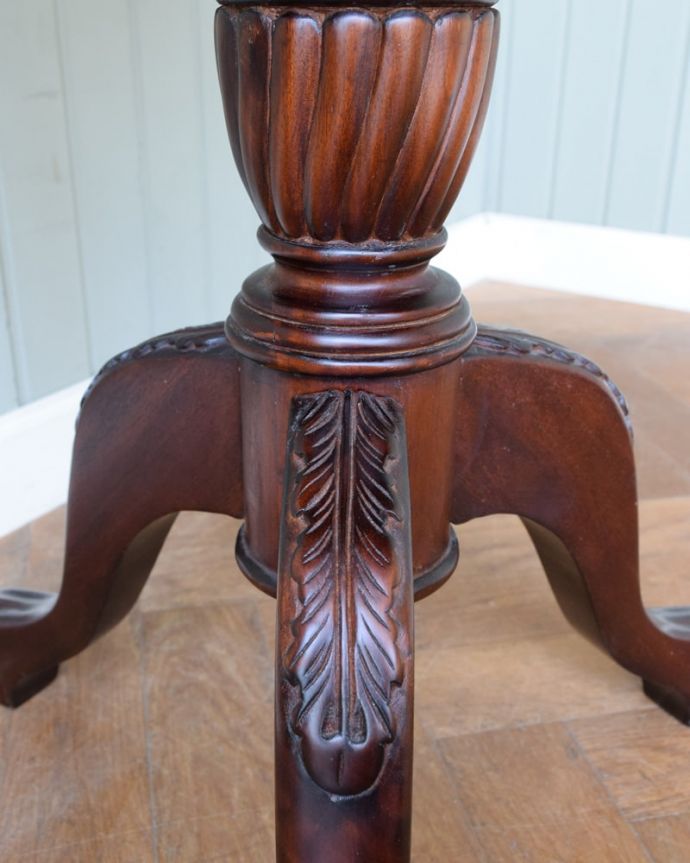 サイドテーブルの装飾