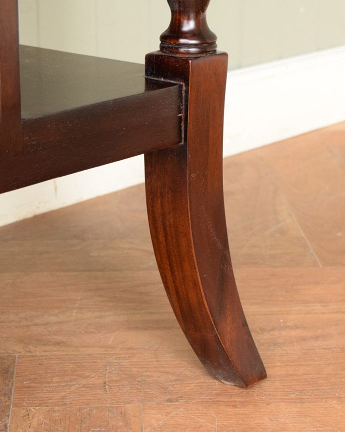 アンティーク風家具の足