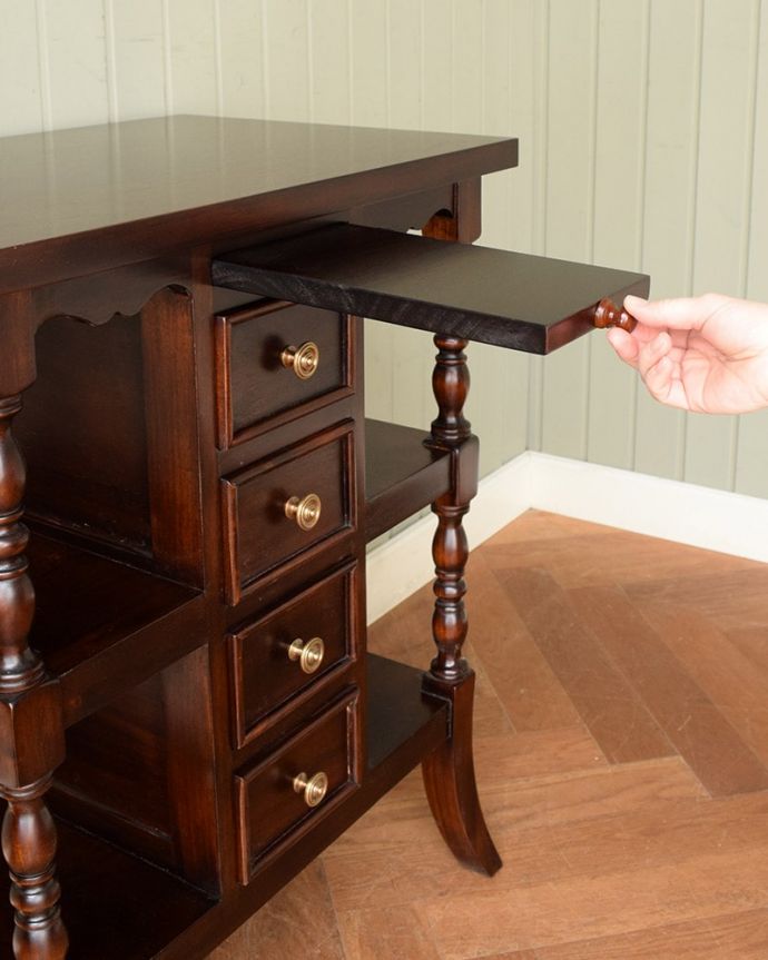 シェルフのデザイン