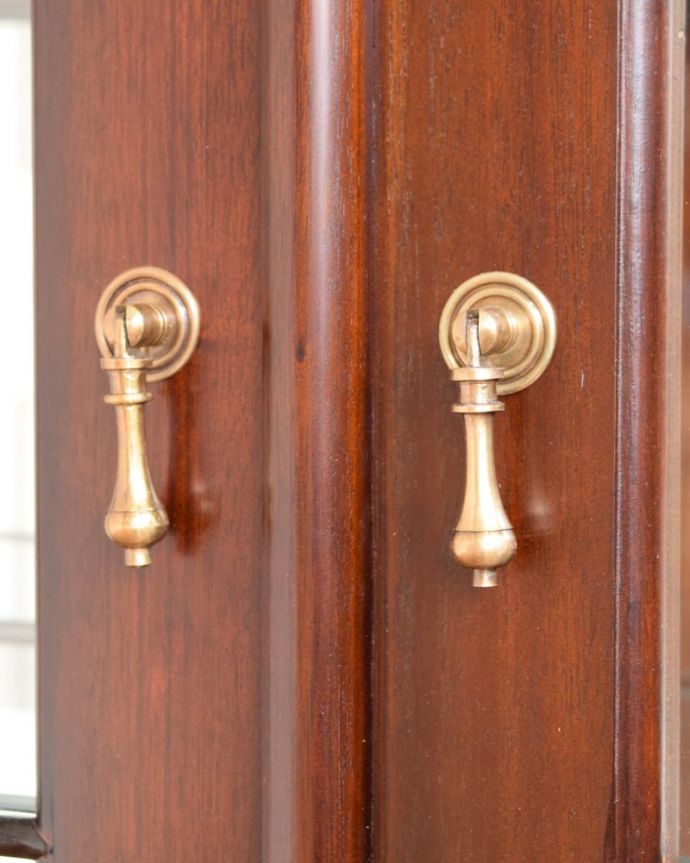 アンティーク調家具の取っ手