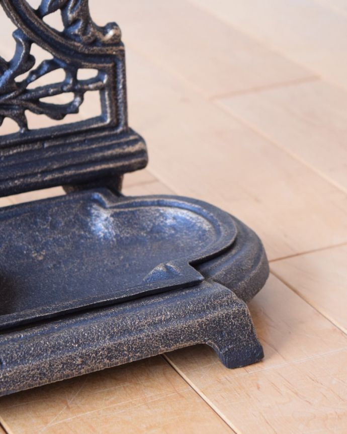 アンティーク風傘立ての水受け