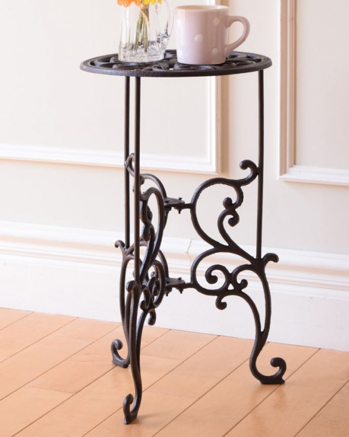 おしゃれなフラワースタンド