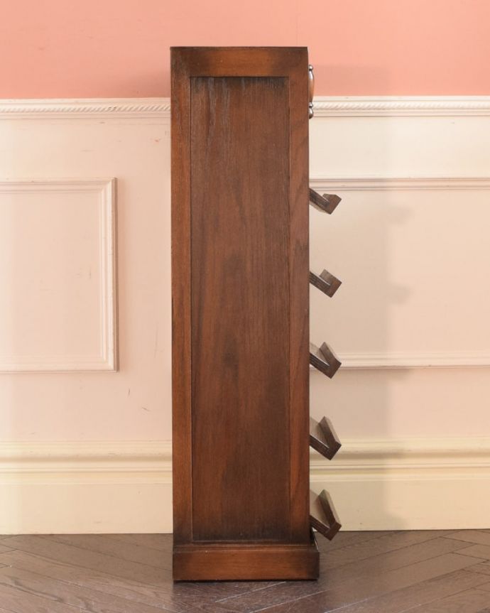 アンティーク風 スリッパラック スノコ型 横から見ると・・・真横から見てみるとこんな感じです。(y-411-f)