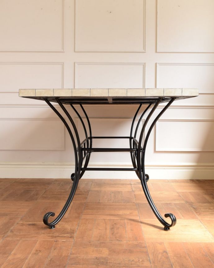 アンティーク風の家具 アンティーク風 テーブル テストテストテストテストテストテストテストテストテストテスト。(y-422-f)